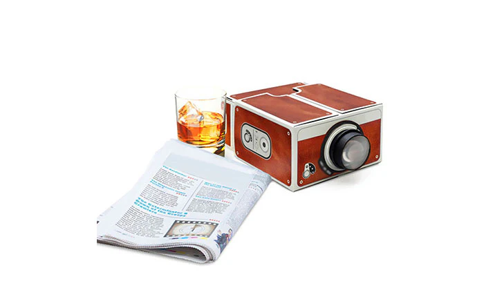 Mini Smart Phone Projector - Image 3