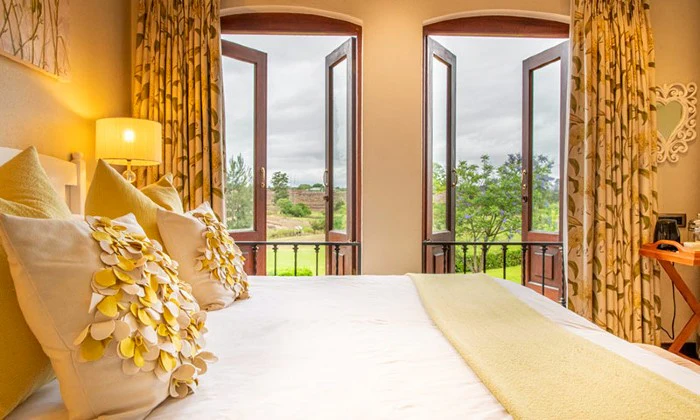 Mpumalanga: 1-Night Stay for Two with Breakfast at Oliver's Restaurant, Lodge and Wellness - Image 3