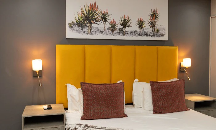 Mpumalanga: 2-Night Weekend Stay for Two including Breakfast at Khayalami Hotel, Emalahleni - Image 2