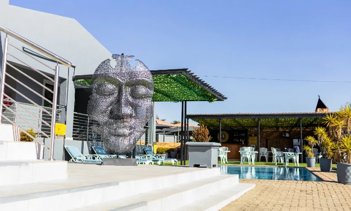 Mpumalanga: 2-Night Weekend Stay for Two including Breakfast at Khayalami Hotel, Emalahleni - Image 9
