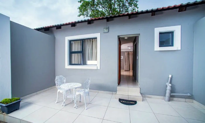 Mpumalanga: 2-Night Weekend Stay for Two including Breakfast at Khayalami Hotel, Standerton - Image 4