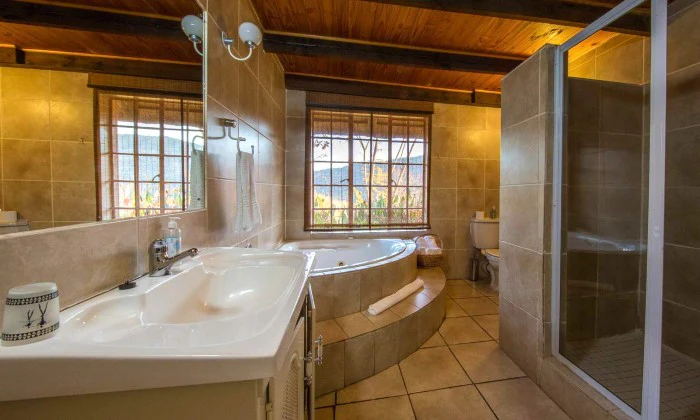 Mpumalanga: 2 or 3-Night Stay for 2 or 4 at Lions Rock Rapids - Image 19