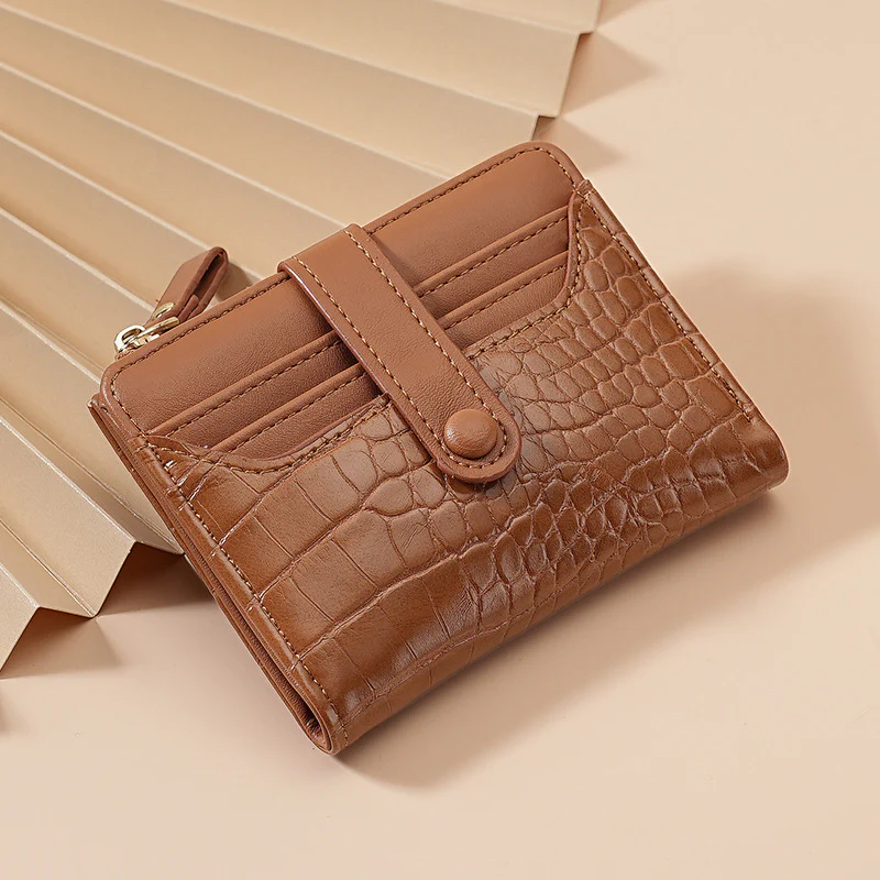 Crocodile Pattern Multi-Card Wallet - Image 9