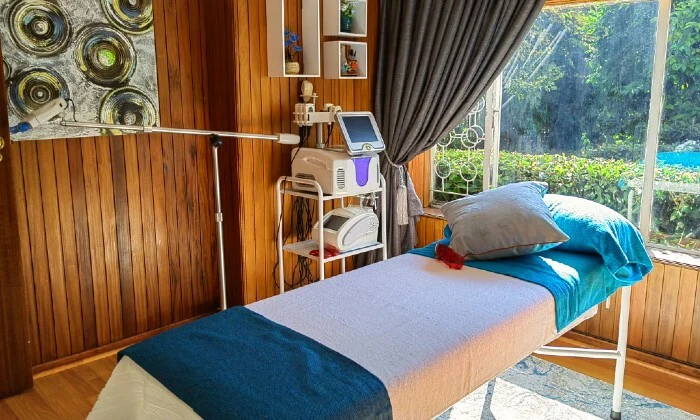 Non Surgical HIFU Face Lift at Bella Vida - Laser & Body Studio - Image 2