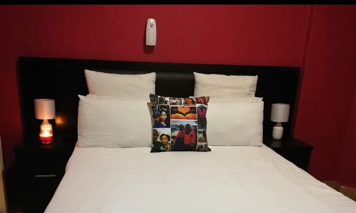 Personalised photo cushion cover - Image 9