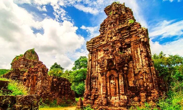 Southeast Asia: 14-Day best of Vietnam and Cambodia Highlight Tour - Image 10