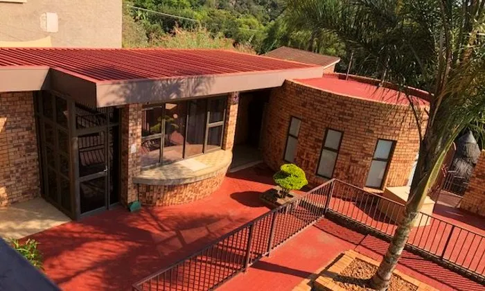 2.5-Hour spa package at Country Escape Day Spa @Thabiso Guest House - Image 2