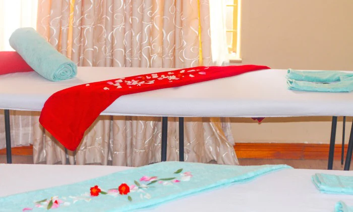 Spa Package with Lunch at Soft Touch Day Spa - Image 10