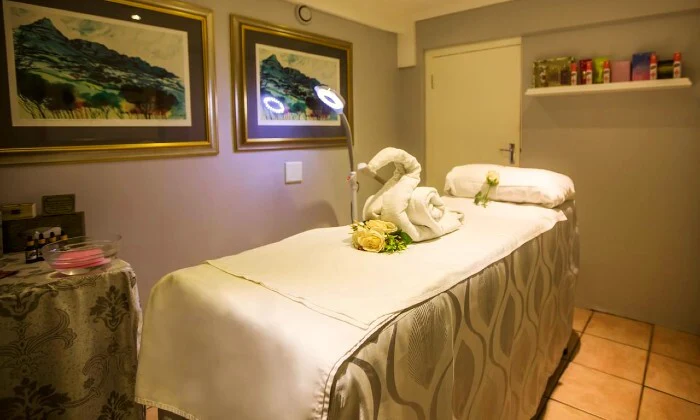 Spring Showers Couples Spa Package at La Vita Spa, Mount Sierra Hotel - Image 4