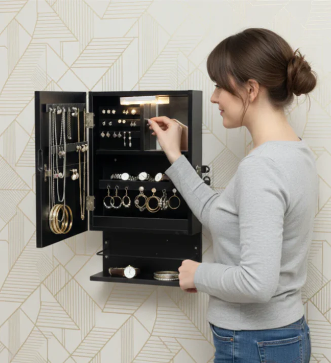 Stella Cosmetics Cabinet with LED Light - Fine Living - Image 15
