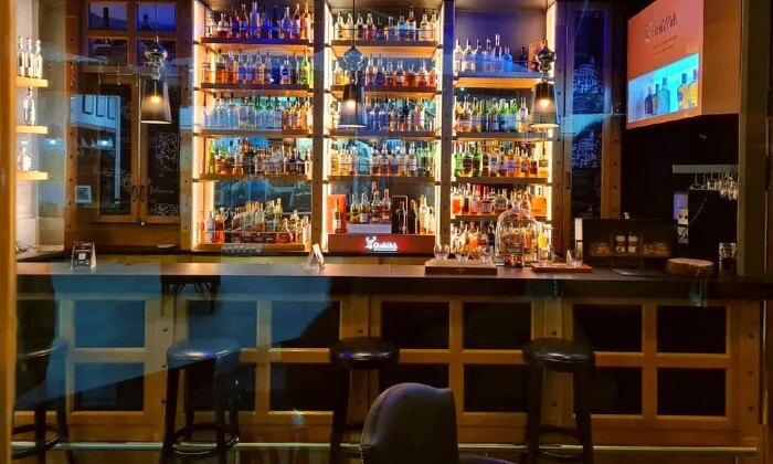 The Whisky Tasting Experience - Image 10