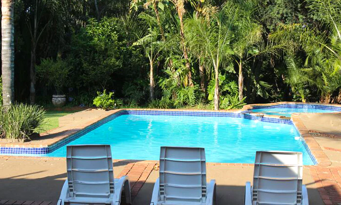 Ultimate Indulgence: 150-Minute Spa Package for 1 or 2 - Image 4