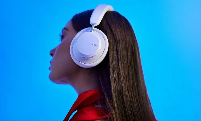 Urbanista Miami Active Noise Cancelling Over-Ear Headphones - Image 4