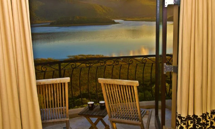 Western Cape: 2-Night Stay for 2 at Lodge on the Lake - Image 12