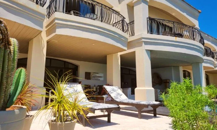 Western Cape: 2-Night Stay for 2 at Lodge on the Lake - Image 14