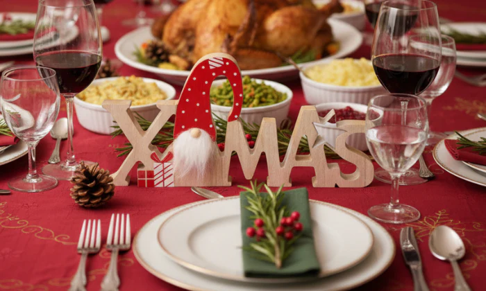 Christmas Table Centrepiece (29x14cm)